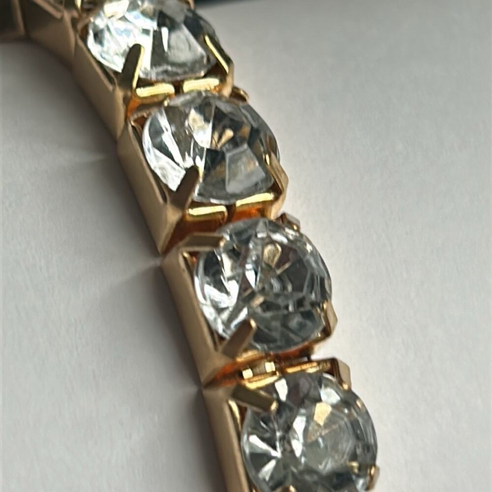 Women’s vintage‎ gold tone crystal bracelet one size stretches - Picture 4 of 6